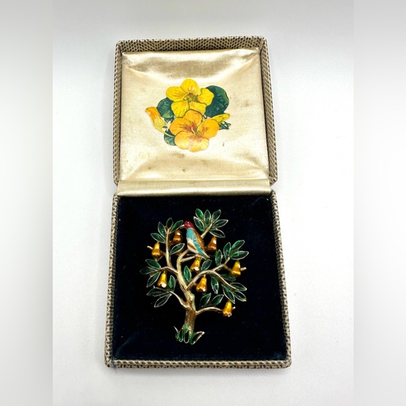 RARE 1960s Trifari Signed Tree of Life Brooch-Enamel Pear Tree Bird-Original Box - Picture 13 of 14